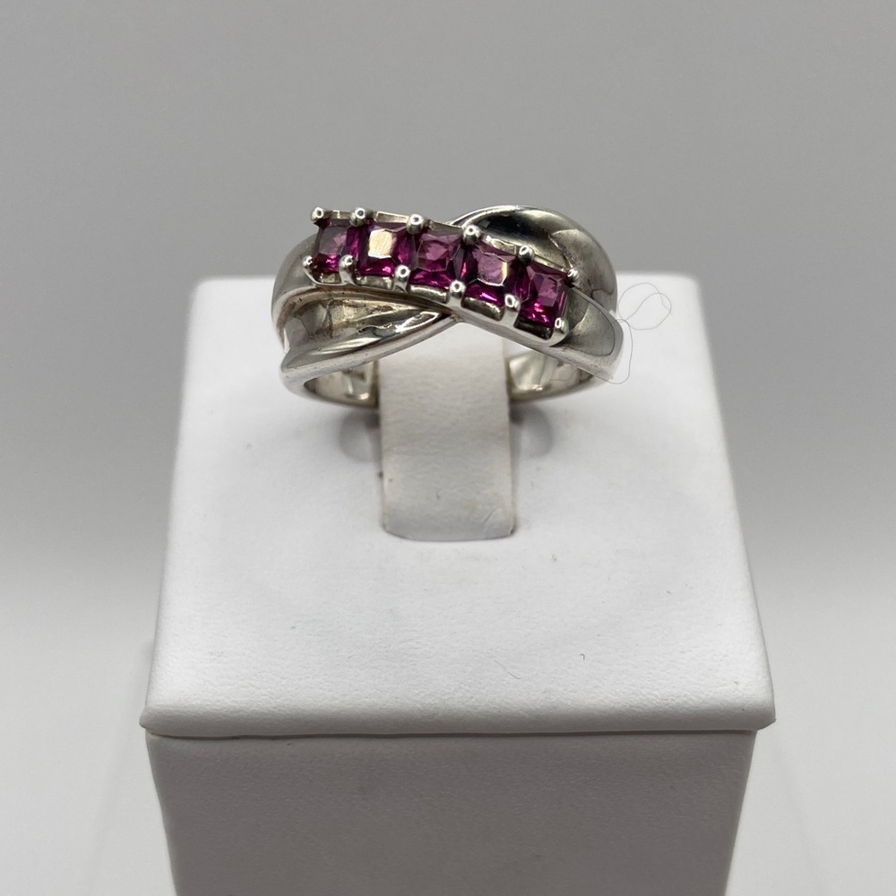 Vintage Sterling Silver 925 Purple Topaz Princess Cut 5 Stone Ring